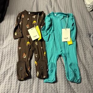 Kyte BABY Mushroom Print Brown and Teal Footies